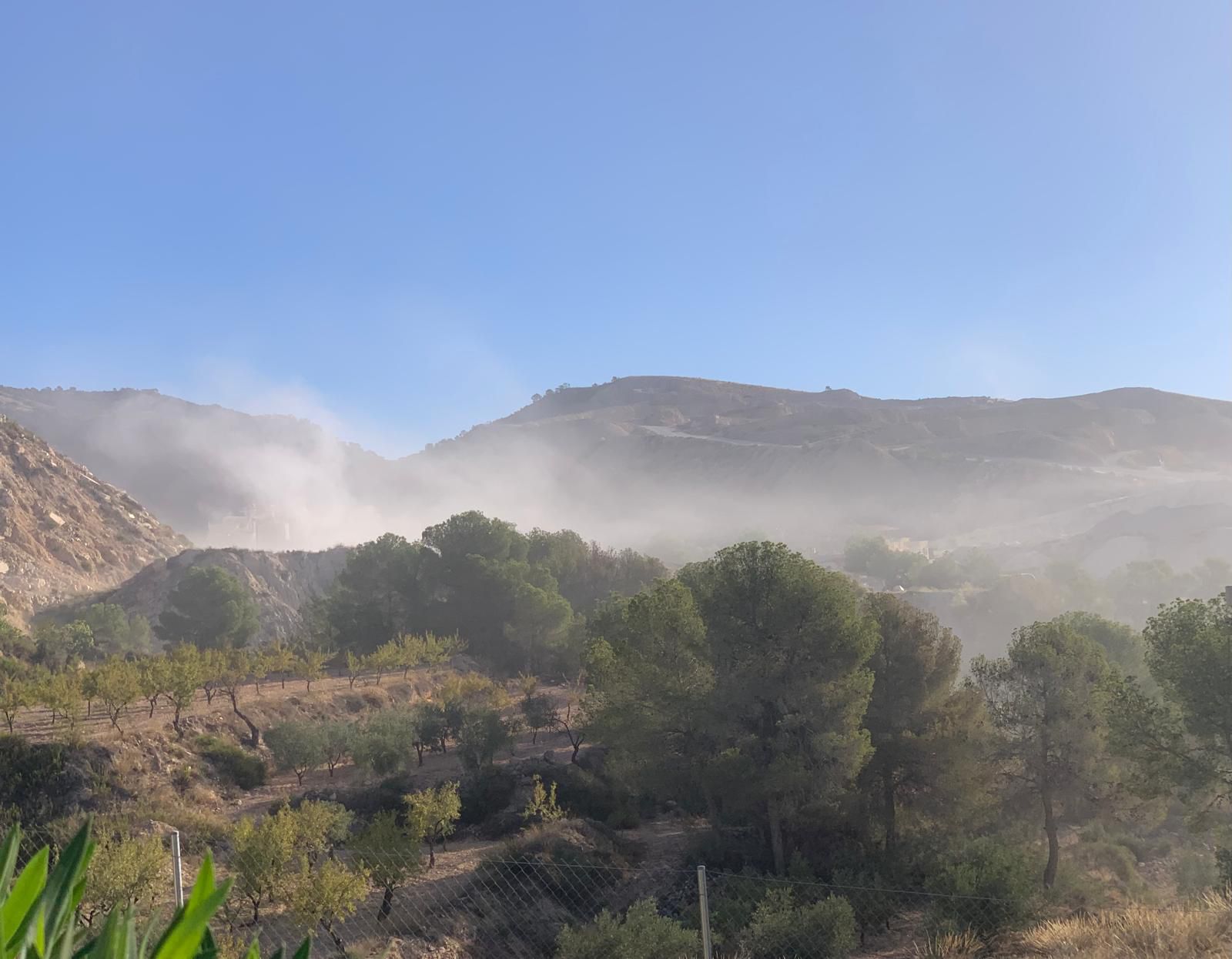 Extensión de la nube de polvo en el paisaje de Abanilla. Foto: Paem-PBQ