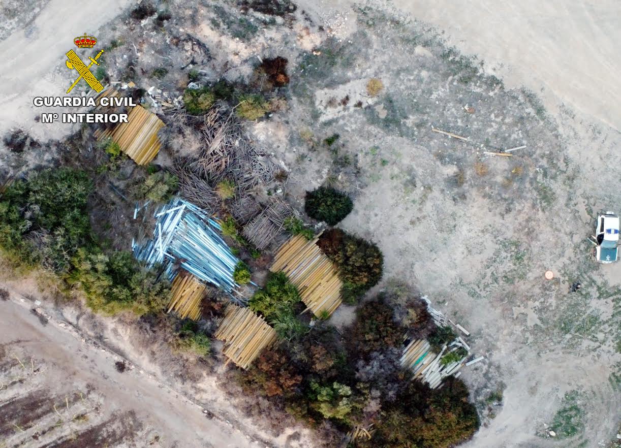 Fotografía aérea del paraje con el cementerio de residuos. Imagen: Seprona