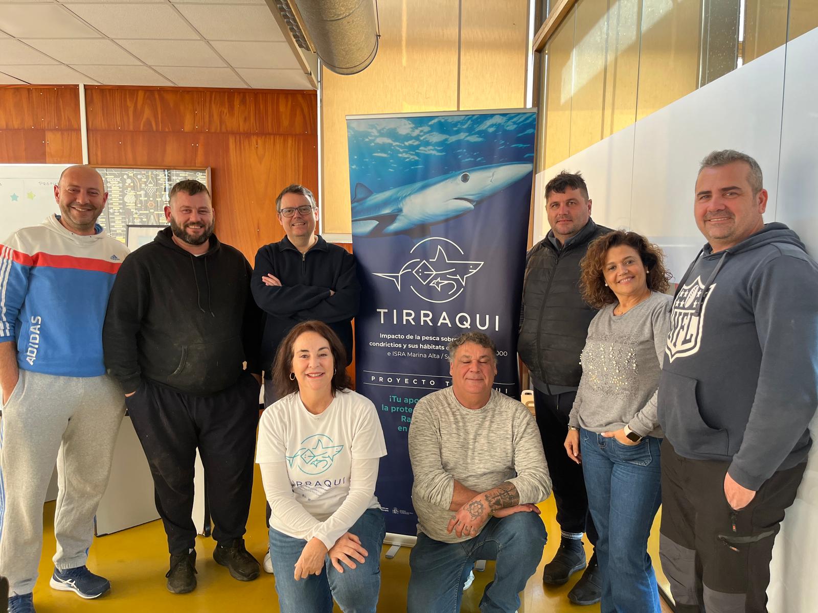 Foto de grupo de los científicos y pescadores. Foto: Proyecto Tirraqui