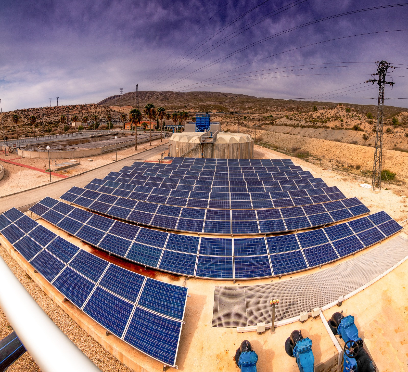 Placas fotovoltaicas instaladas en la EDAR de Cieza. Foto: CARM